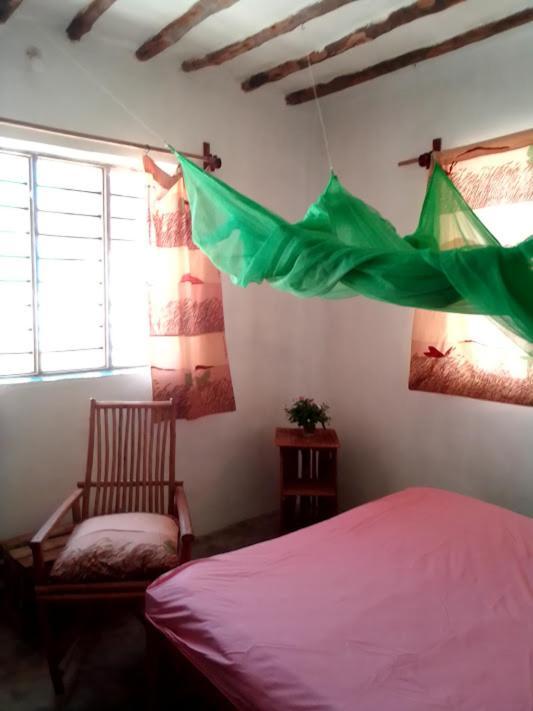 Bibi Mrembo Guesthouse Pingwe Exterior photo